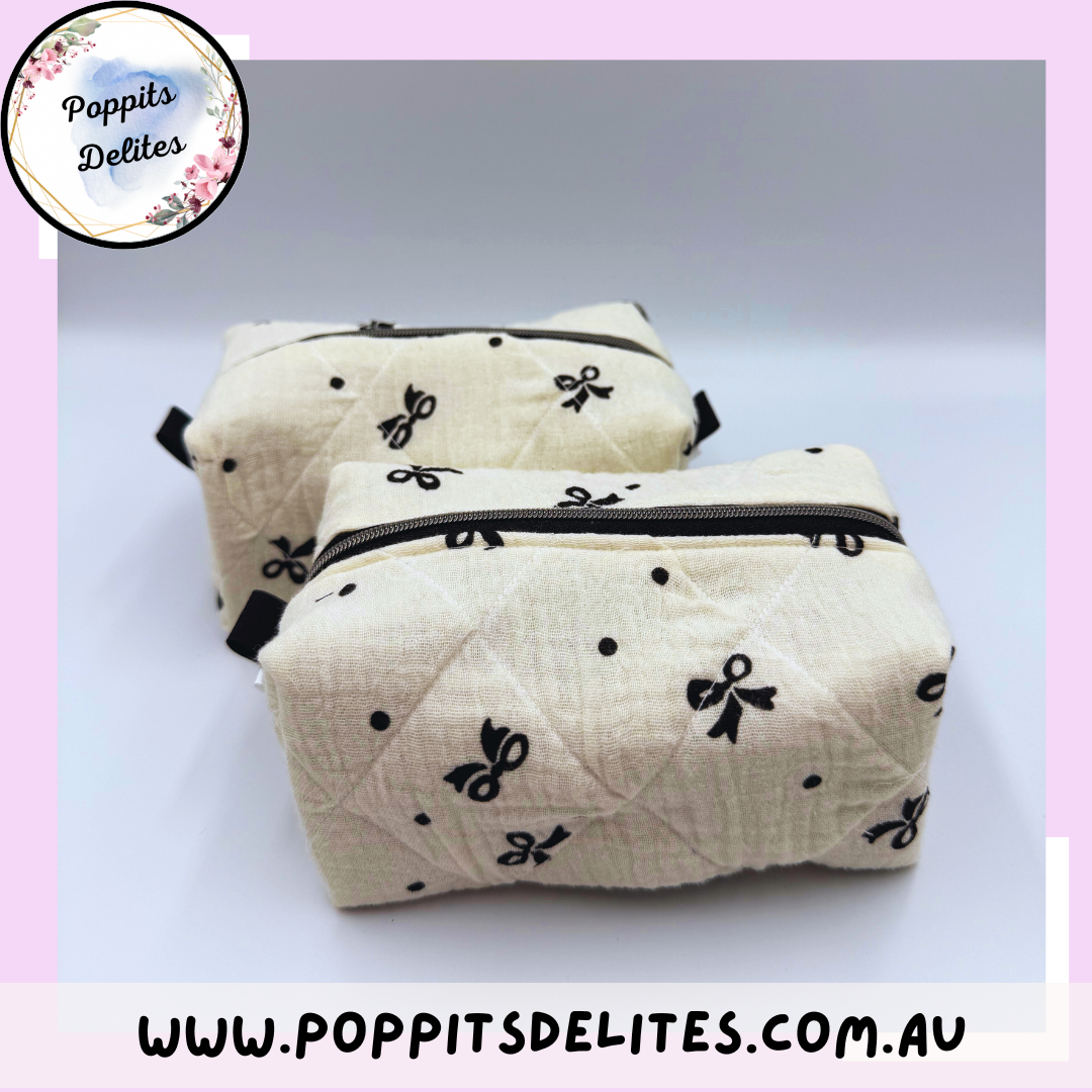 Black Bow Travel Bag