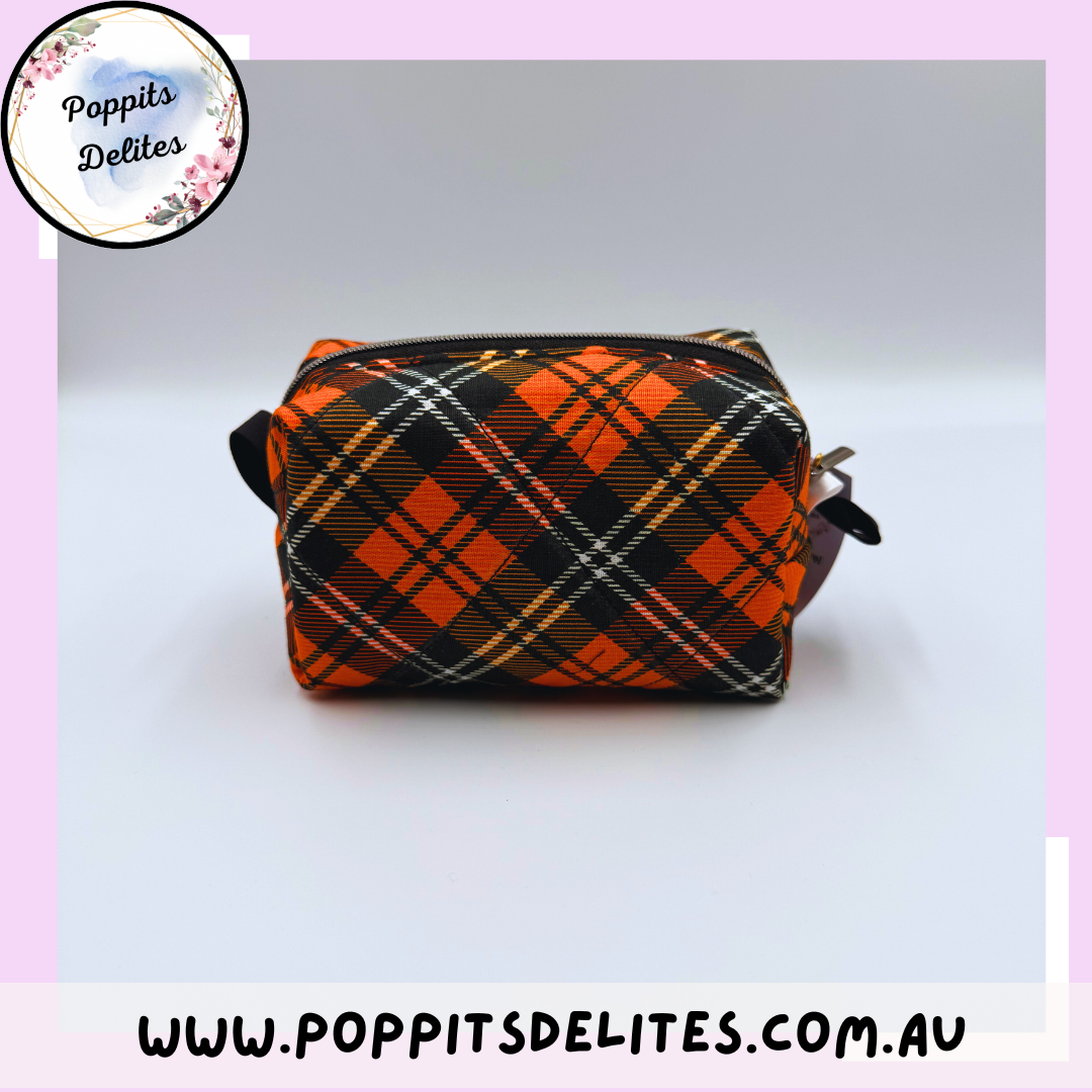 Poppy Gingham Travel Bag