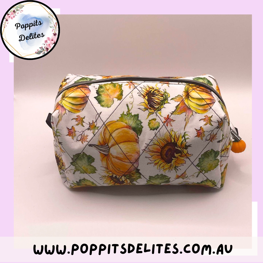 Pumpkin Travel Bag