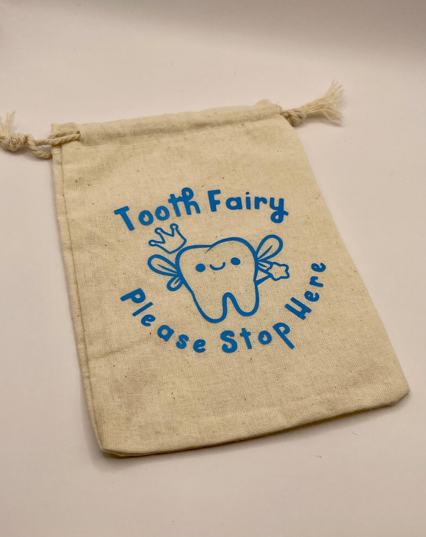 Tooth fairy bags - Poppits Delites offering amazing and affordable pamper products for all family member. Our collections include bath bombs, sugar & salt scrubs, candles, tea lights and essentials products and much more. We are based in Qld and post australia wide with registered tracking post.