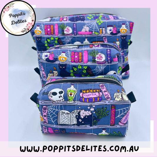 Library Travel Bag - Poppits Delites