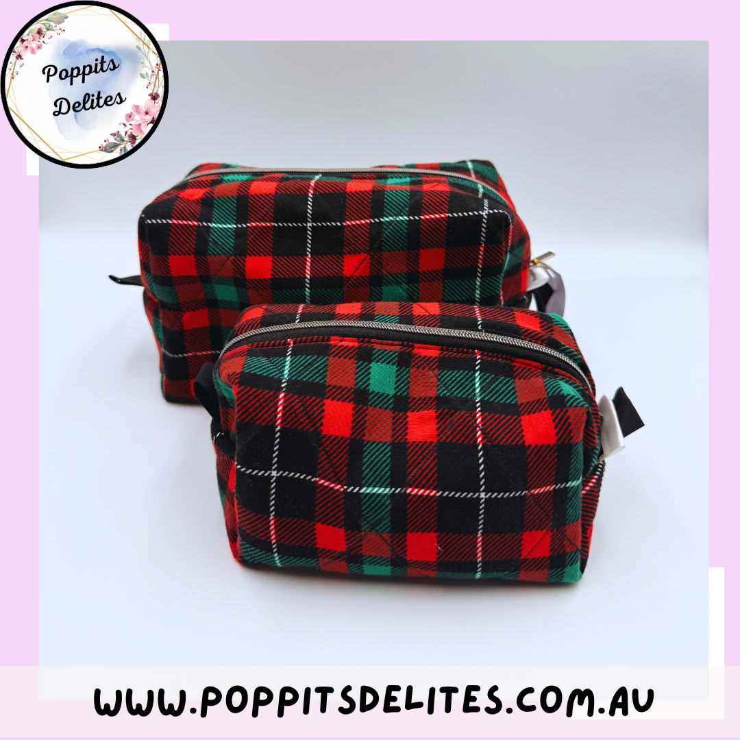 Red & Green Tartan Travel Bag