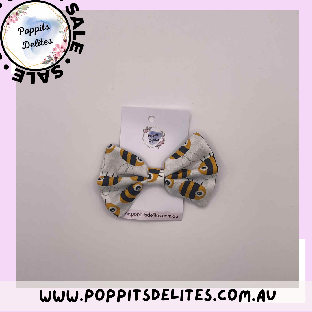 Bee Fabric Hair Bow