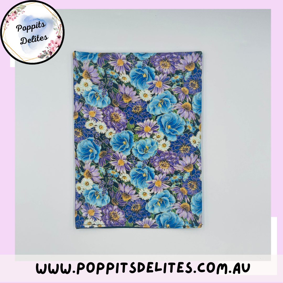 Timeless Treasures Book Sleeve - Poppits Delites
