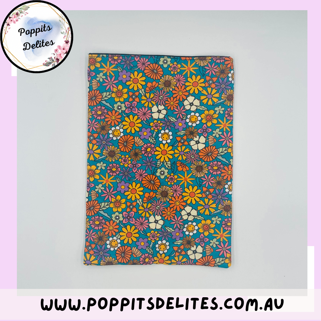 Thats 70's Book Sleeve - Poppits Delites