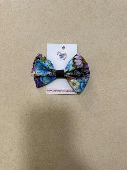 Midnight floral Mini Fabric Hair Bow