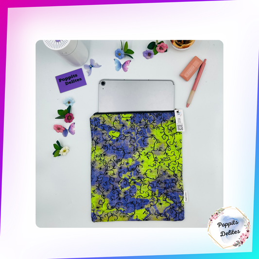 Spider Tablet Sleeve