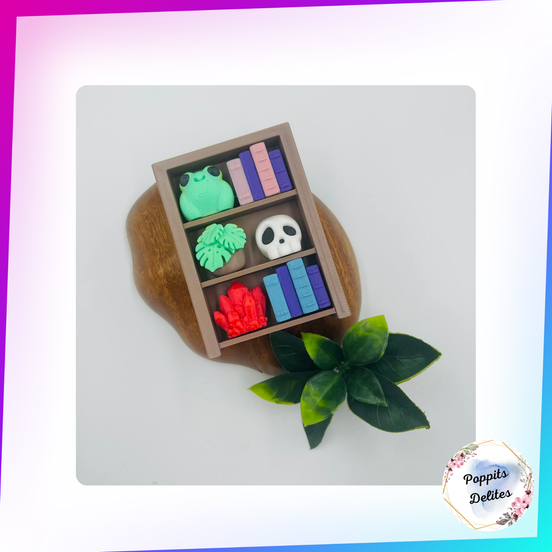 Book Shelf Clicker - Poppits Delites