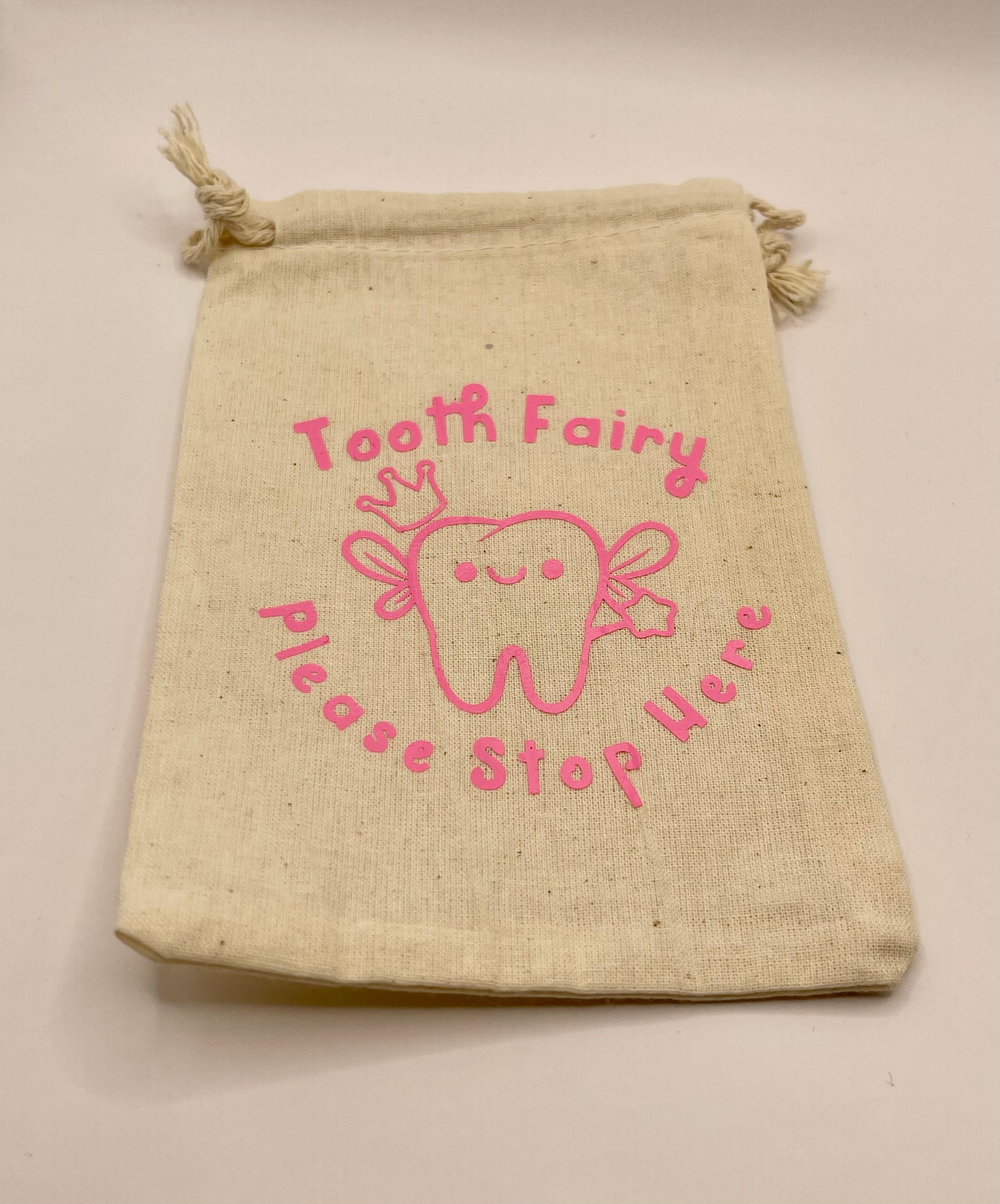 Tooth fairy bags - Poppits Delites offering amazing and affordable pamper products for all family member. Our collections include bath bombs, sugar & salt scrubs, candles, tea lights and essentials products and much more. We are based in Qld and post australia wide with registered tracking post. 